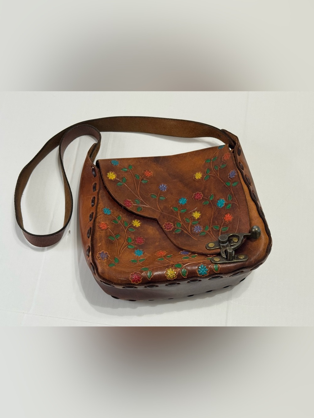 Vintage Hand-Tooled Floral Leather Crossbody Purse with Metal Latch